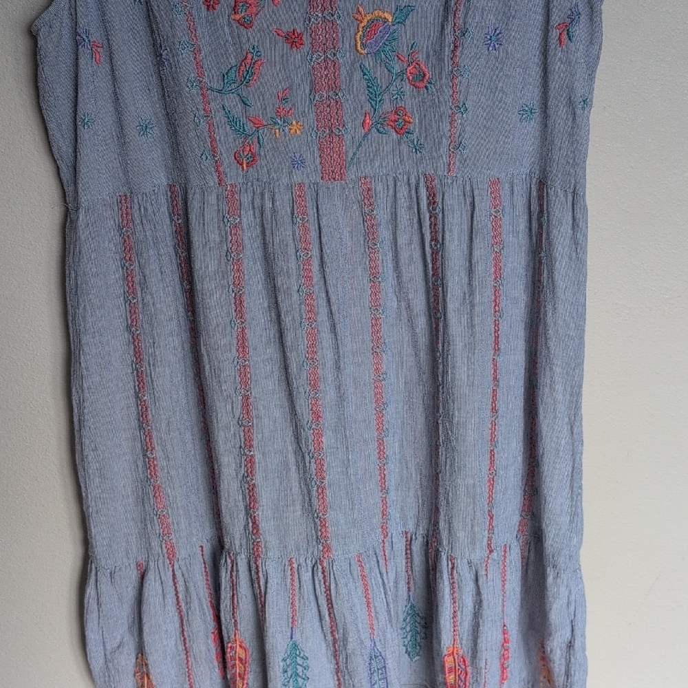 Johnny Was Workshop Mini Dress with Floral And Feather Embroidery Size Small - Picture 4 of 9